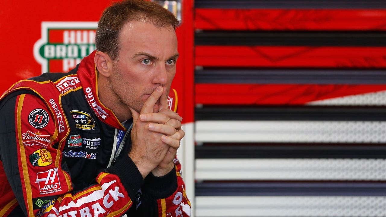 Friday notebook: Harvick struggles in qualifying at Martinsville